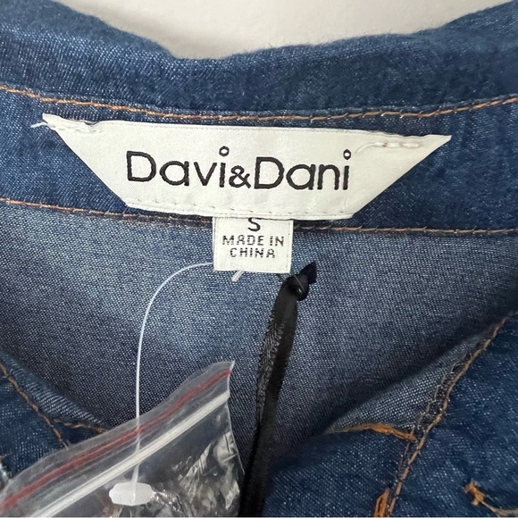 NWT Davi & Dani Denim Embroidered Shirt Dress Cotton Chambray Bird Pockets Small - Picture 7 of 15